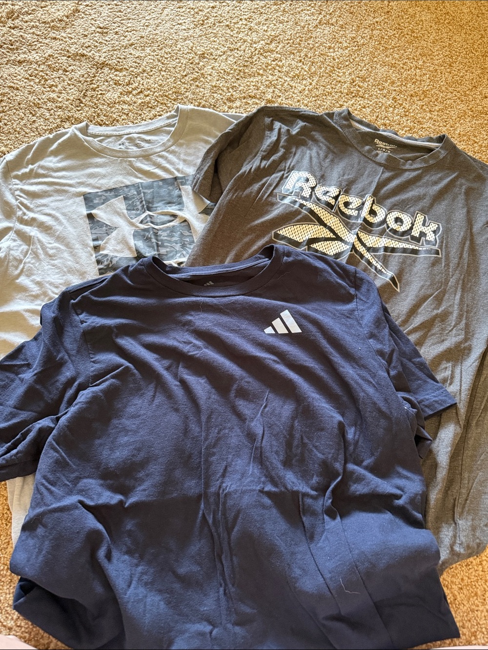Men’s large tshirt bundle